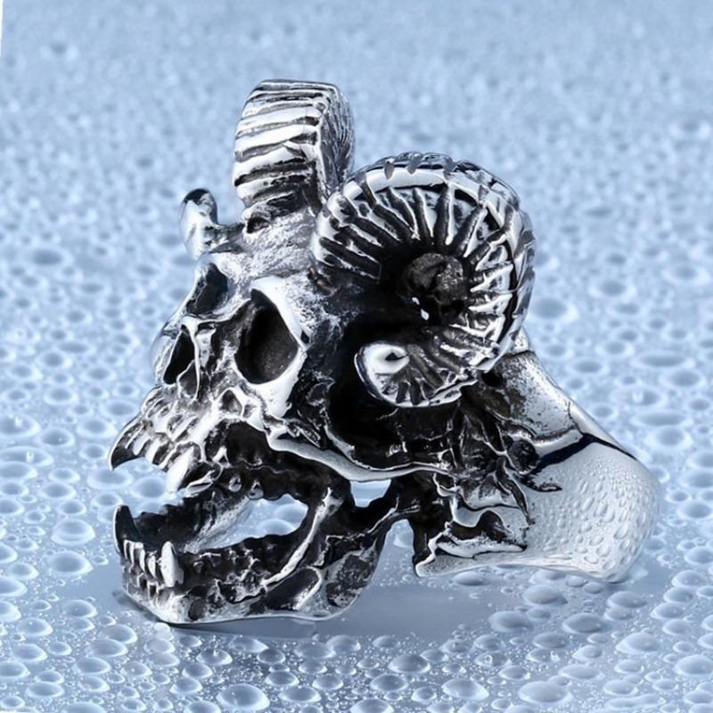 New Exaggerated Jewelry Men's Satan Ram Horns Skull Ring