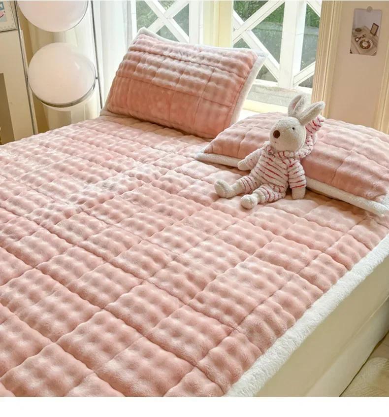 Winter Warm Plush Mattress Toppers Super Soft Single Double Foldable Milk Velvet Thicken Fitted Bed Sheet Bed Cover Tatami Mat