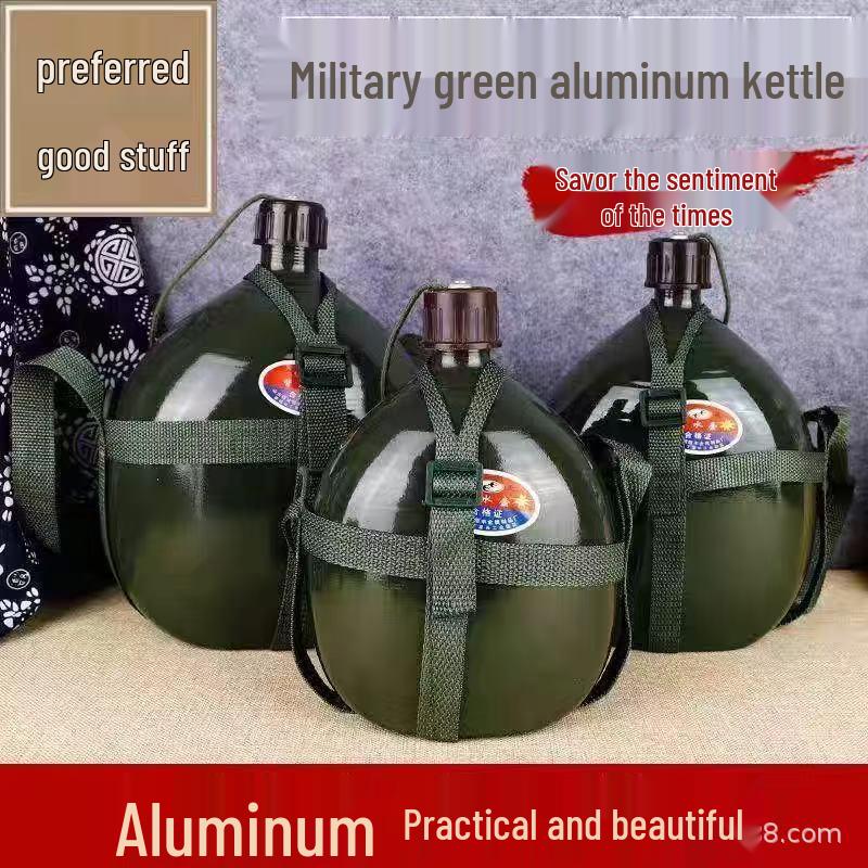 

Retro Large-Capacity Aluminum Sports Water Bottle for Outdoor Activities 1L
