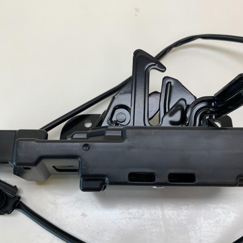 NEW 81130L2000  - 2025 For Kia K5 Front Hood Bonnet Lock Latch Assembly 81130-L2000