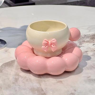 Cana de cafea cu fundă, Farfurie cu flori, Cană de lux ușoară de valoare înaltă, Set cană și farfurie ceramică cu design de nișă, Cadou premium pentru fete pentru ceaiul de după-amiază