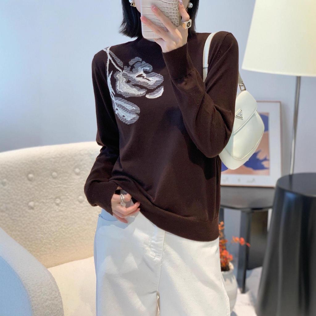 Autumn/Winter Women's Merino Wool Sweater - Long Sleeve Jacquard Top