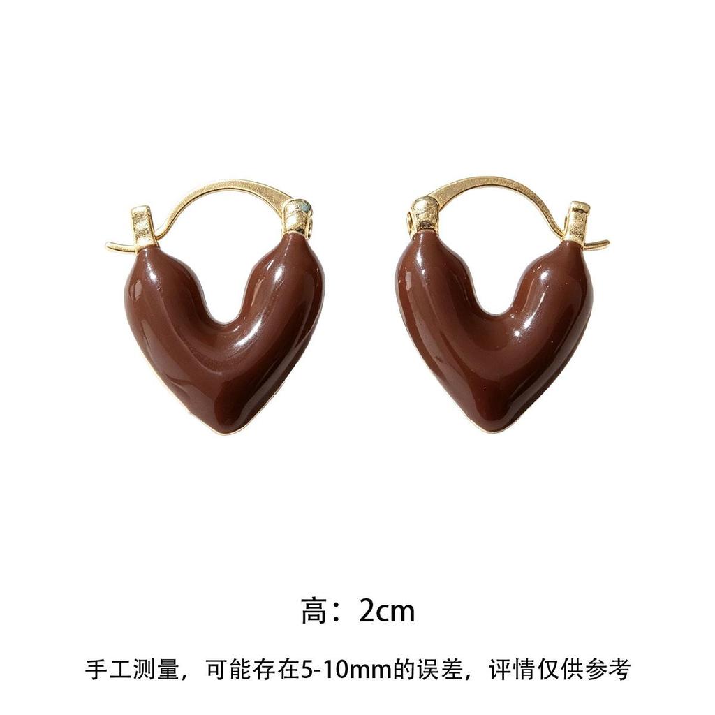 French-style coffee heart ear clip for women, niche design earrings, daily fashion, minimalist, cool style