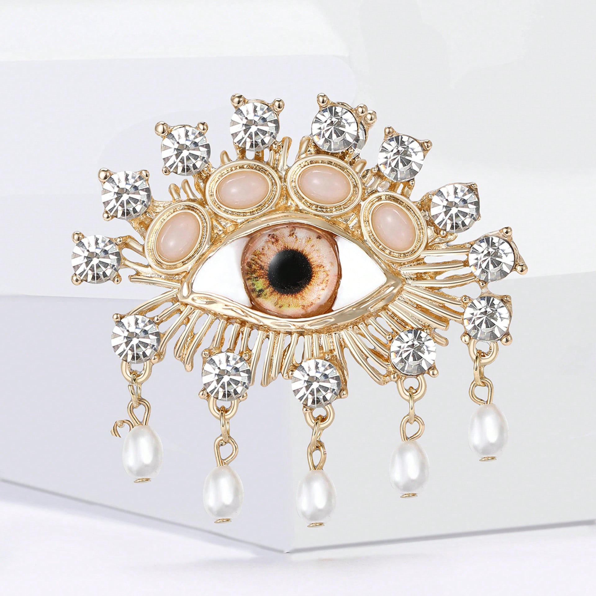 

Ретро трендовая подвеска из сплава со стразами, броши «Глаз дьявола», персонализированная роскошная женская одежда, ювелирное украшение в виде цветка на грудь, брошь