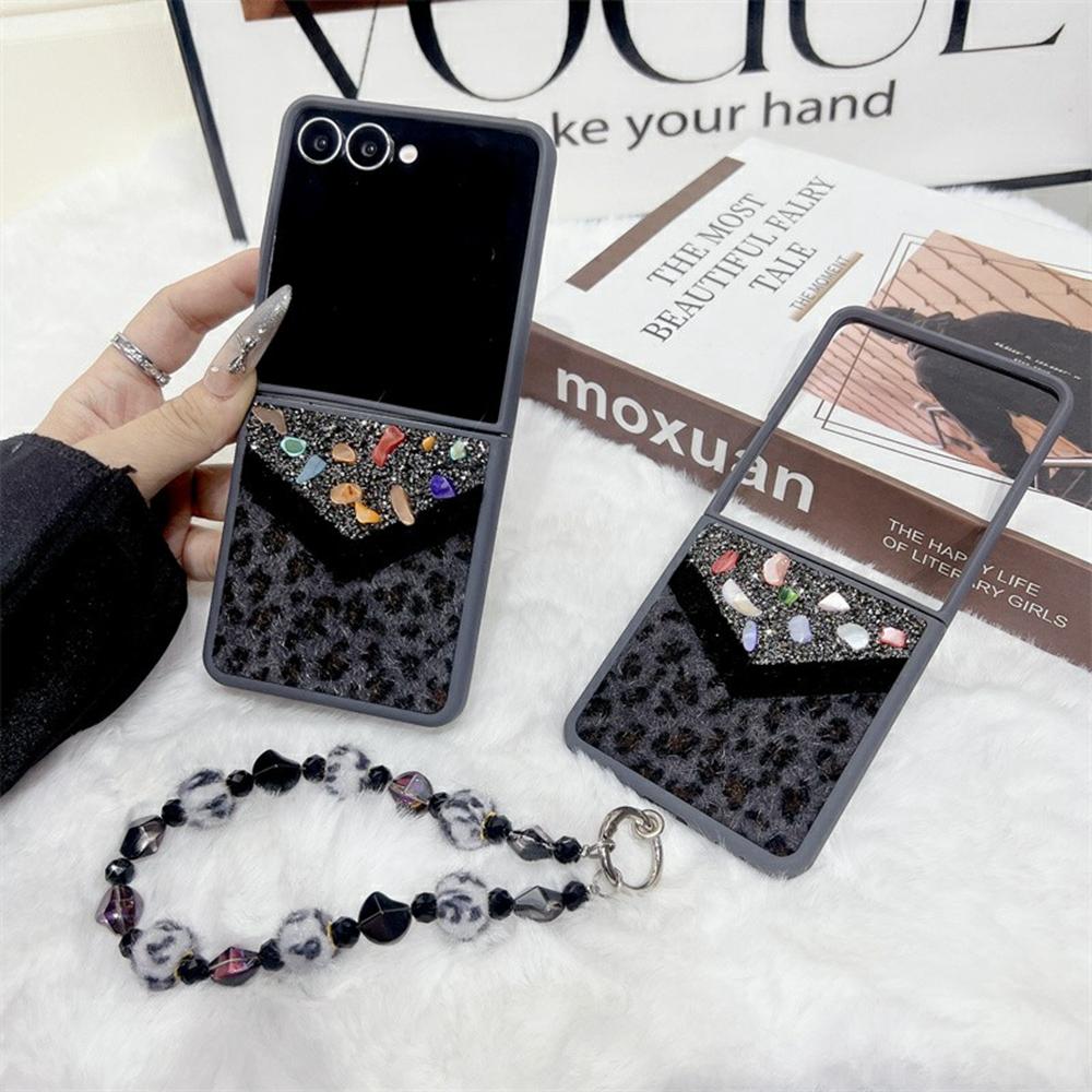 For Samsung Galaxy Z Flip7 5G Case Stone Decor Glitter Leopard Splicing Plush PC Phone Cover with Hand Chain