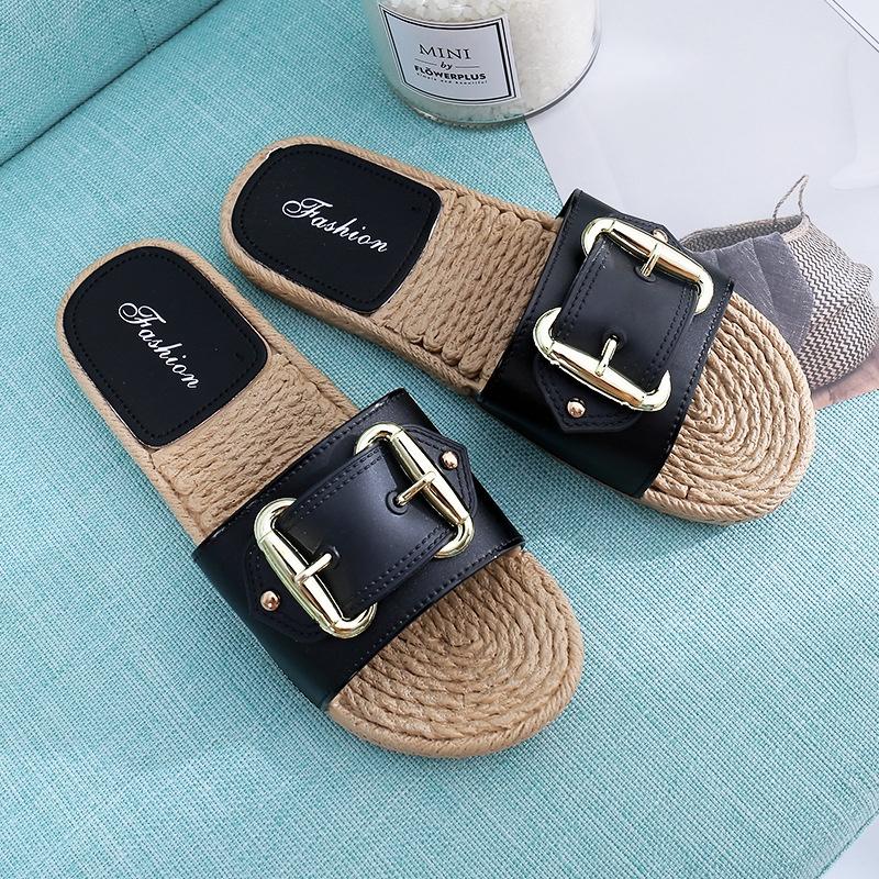 Premium Quality Women Fashion Indoor Outdoor Slippers With Flat Side Buckle Design