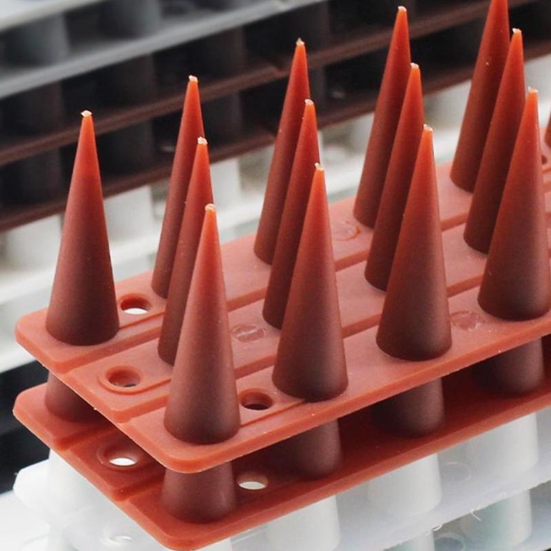 10Pcs Plastic Bird Repeller Spikes Fence Wall Cat Anti Pigeon Spikes Anti-Bird Outdoor Squirrel Garden Fences Animal Repellent