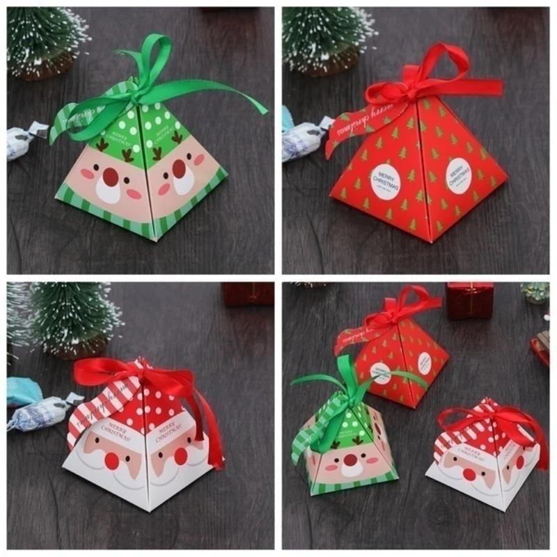 New 12pcs Merry Christmas Candy Gift Box With Tags Kraft Paper Favors Party Supplies Christmas Decoration Paper Bags Party Goods
