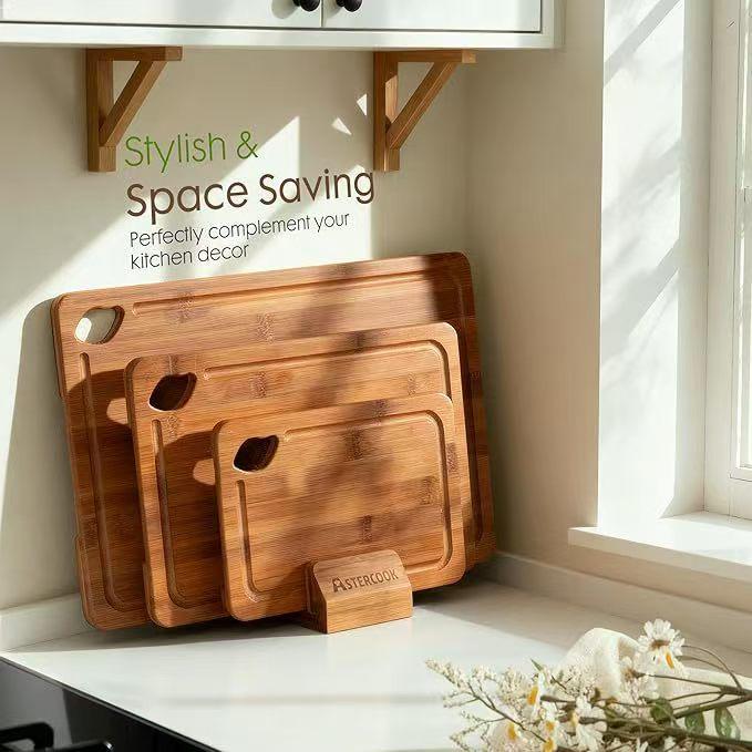 

Bamboo Charcoal Cutting Board: Portable, Square, for Baby Food, Bread, Vegetables, Cheese & More
