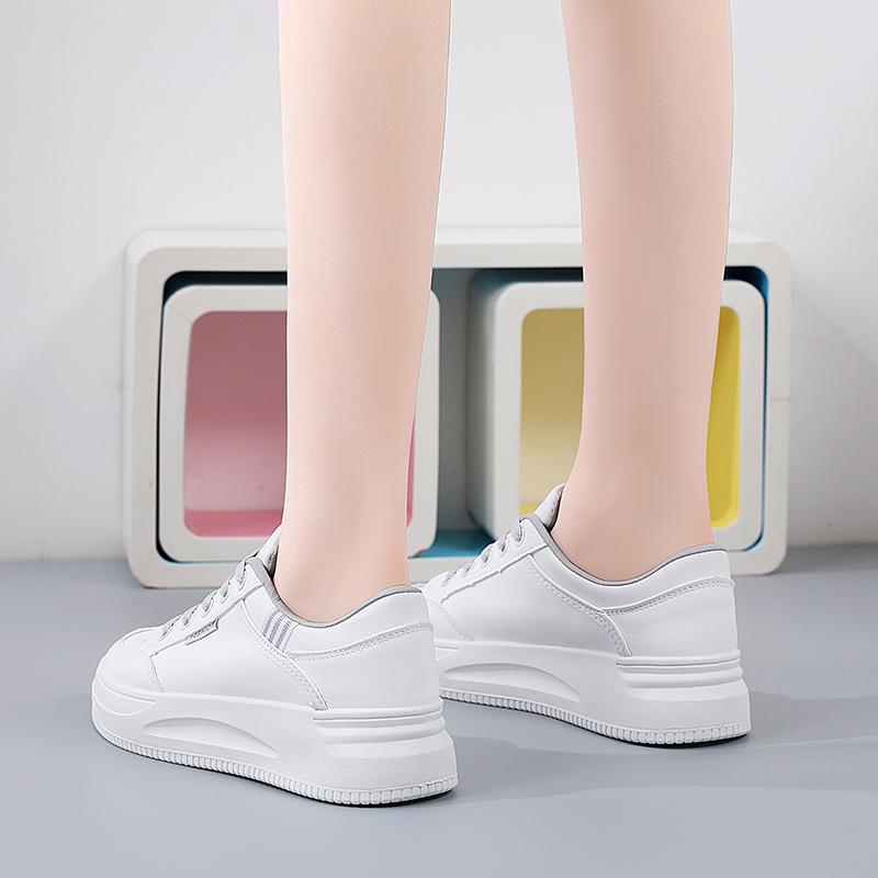 Fashion Women Shoes Explosion Thick Soled Leather Small White Shoes Woman Trendy Shoes with Fashion Board Shoes Street Casual Shoes
