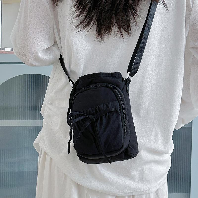 New messenger bag women's bag simple bow small square bag casual going out mobile phone bag water cup bag tide