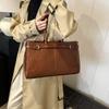 Retro Commuter Texture Fashionable Large-capacity Bag Women's Autumn and Winter New Shoulder Bag Portable Tote Bag