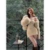 Herbst und Winter Neuer Weißer Pelzmantel Damen Kurz Imitation Fuchspelz Junger Wollmantel
