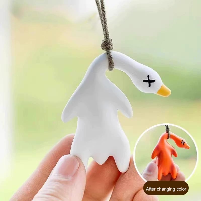 

1 шт. Брелок Забавная жареная утка Подвеска для автомобиля Меняющий цвет для сумок Полимерный брелок УФ-утка 6.5*3.5*2.5