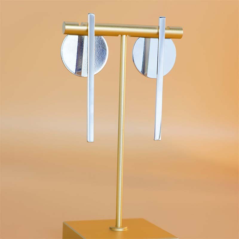 2026 New Trendy Gold Color Long Round Pendant Earrings For Women Minimalist Metal Geometric Statement Earrings Jewelry Gift