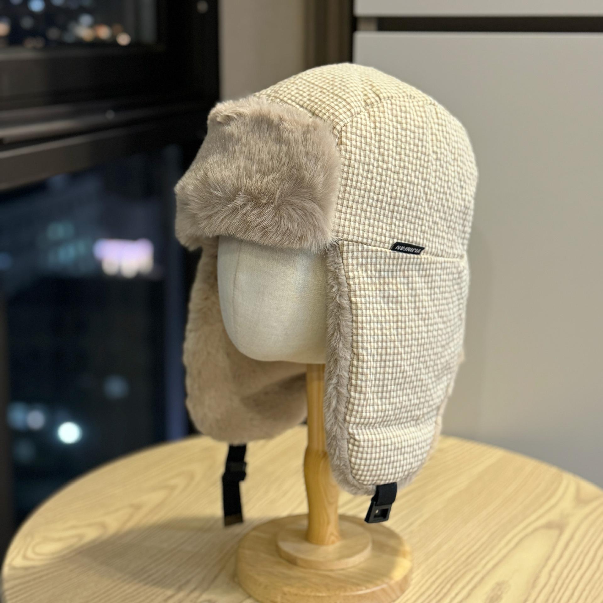 

New plaid winter thick plush aviator hat for men and women, windproof ear-protecting pullover hat, cold-proof and warm hat, cycling hat Adult54-60Average Size бежевый
