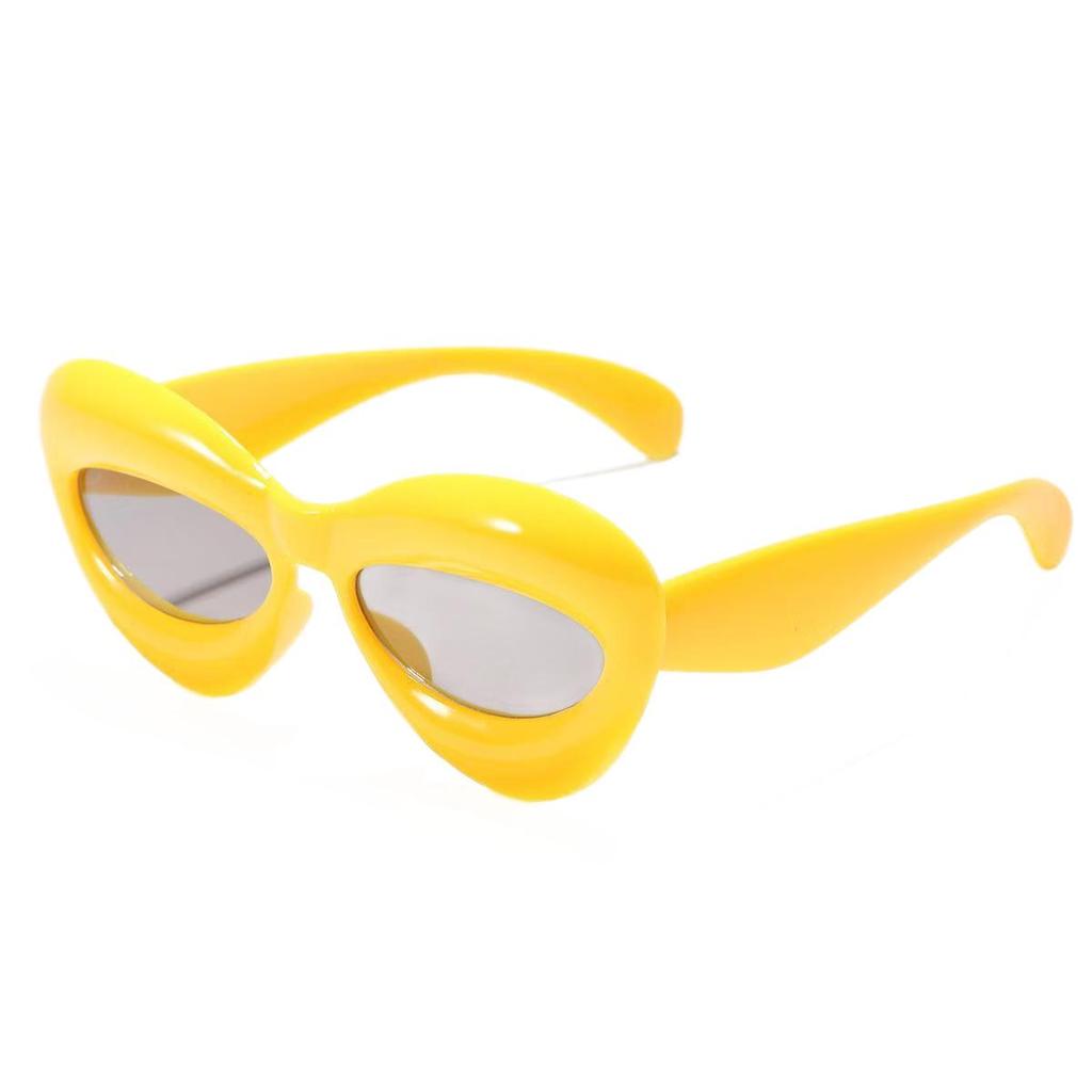 Wide-Frame Lip-Shaped Fashion Sunglasses - Trendy European & American Style for a Bold Look