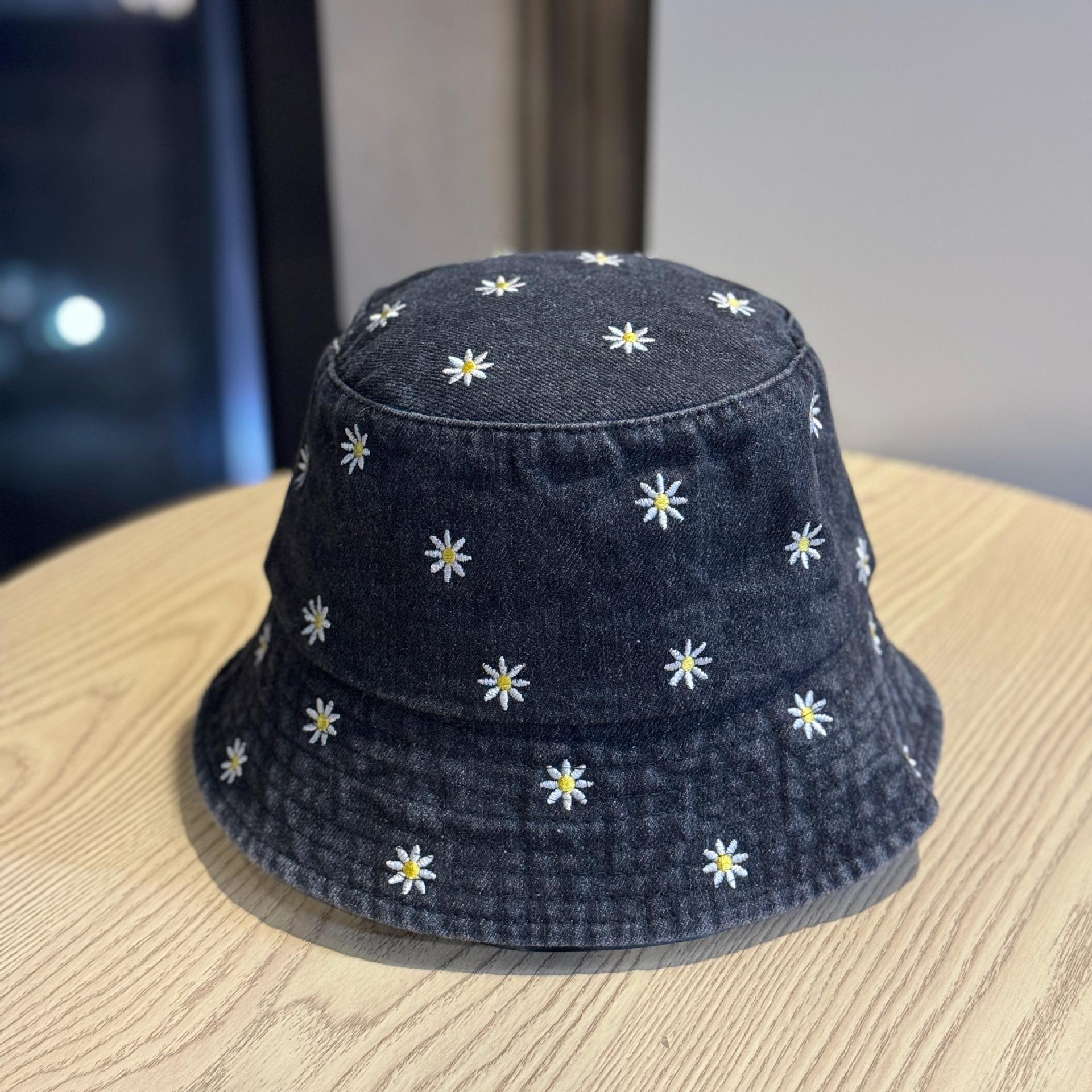 

New vintage washed denim fisherman hat for women, cute small flower pot hat for spring and summer, versatile and face-slimming, trendy sun hat Adult54-60Adjustable чёрный