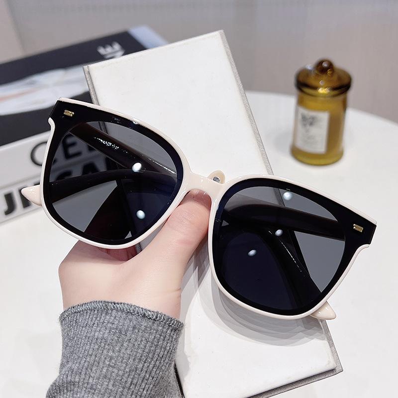 Fashion High-End Square Glasses Women'S Large Frame Uv-Proof Sunglasses Retro Trend Gm Sunglasses