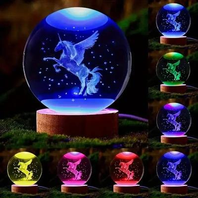 Boule de Cristal Licorne 6CM Boule de Verre Cristal Décorative Gravure Laser Interne Base Lumineuse Colorée Ornement Cadeau Saint-Valentin