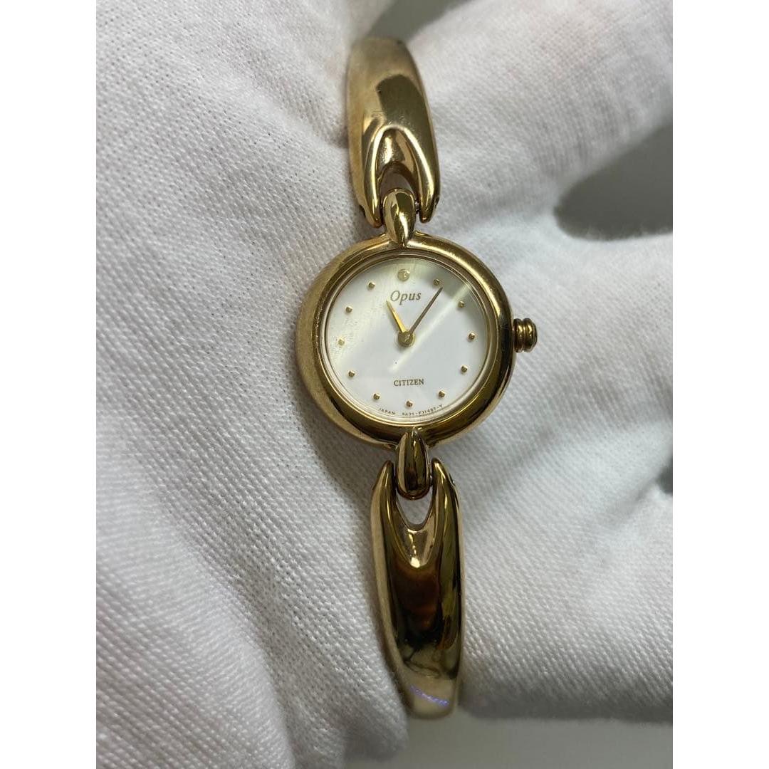 Good condition CITIZEN Opus quartz dead battery made in Japan wristwatch