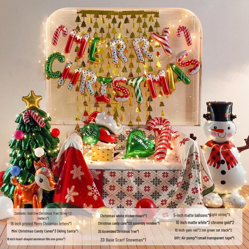 Snow-Dusted Christmas Rattan Wreath for Doorway & Window Decoration