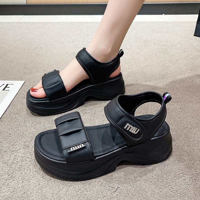 Summer new simple thick-soled light-soled soft-soled word with Velcro sandals women's heightening beach shoes women's shoes