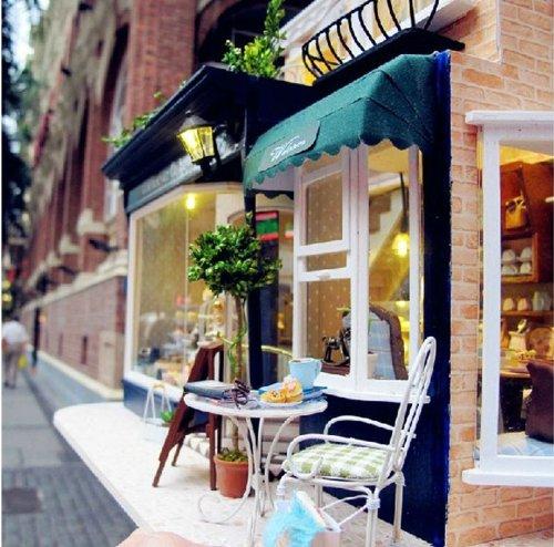 Sada ručně vyráběných stavebnic pro panenky Miniaturní evropský cestovní deník Paris Street Corner Cafe v Hallstattu (t-FREAK)