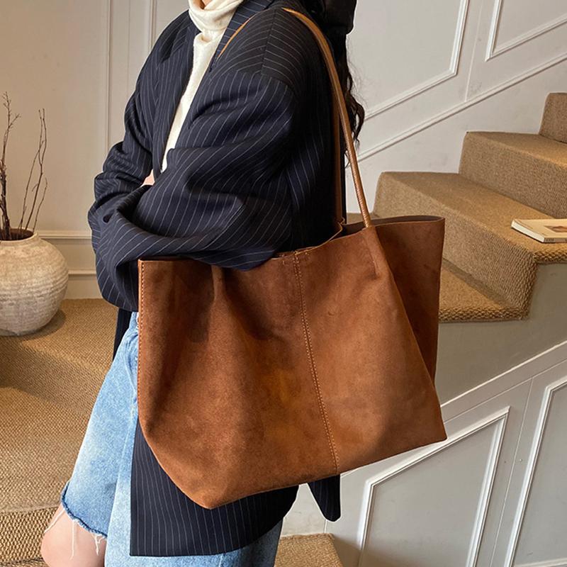 Jesień/Zima Nowa Retro Zamszowa Torba na Ramię Modna i Codzienna Damska Torba Codzienna do Dojazdów z Małą Torebką