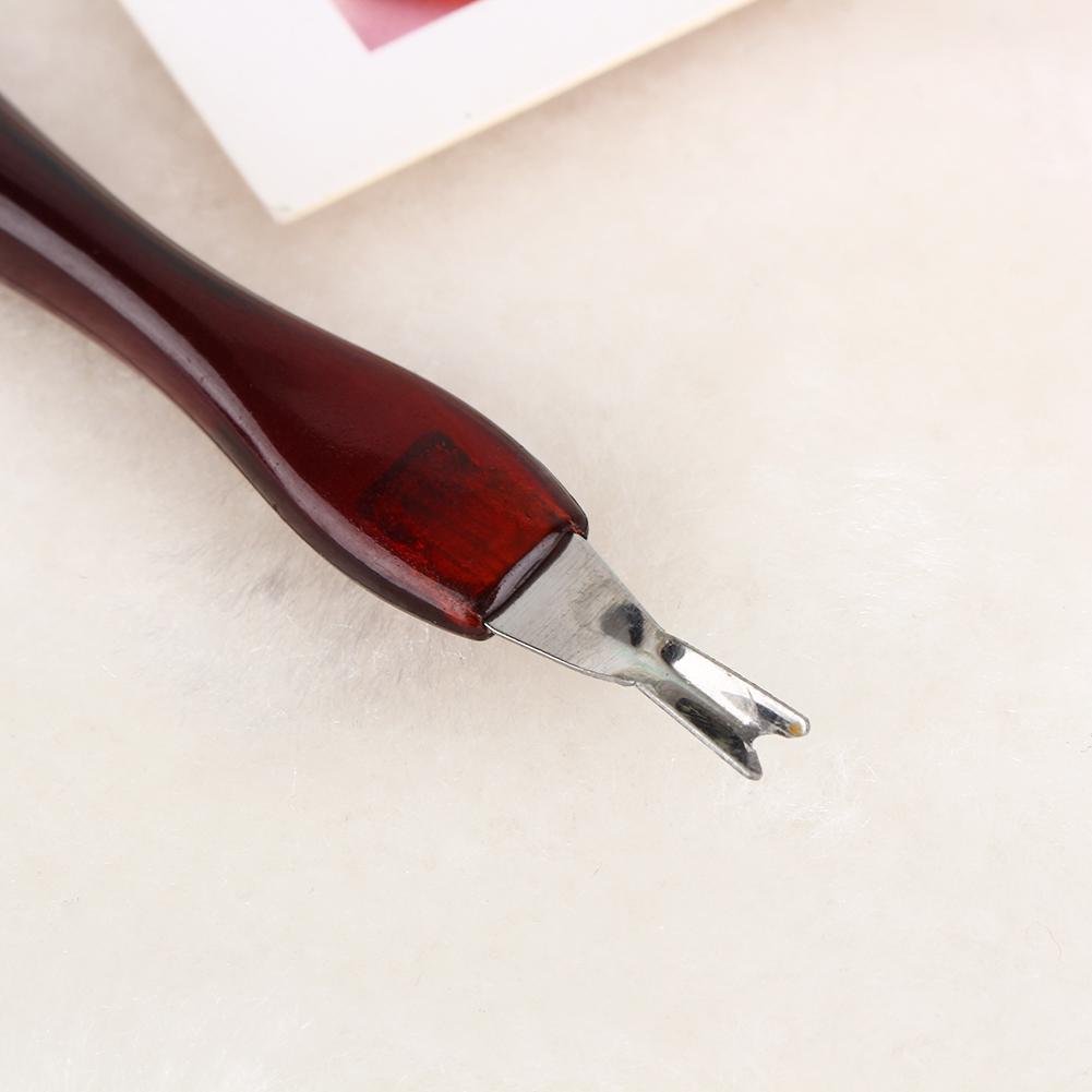 Nail Art Tips Pusher Pedicure Cuticle Nipper Remover Manicure Set Plastic Handle Red