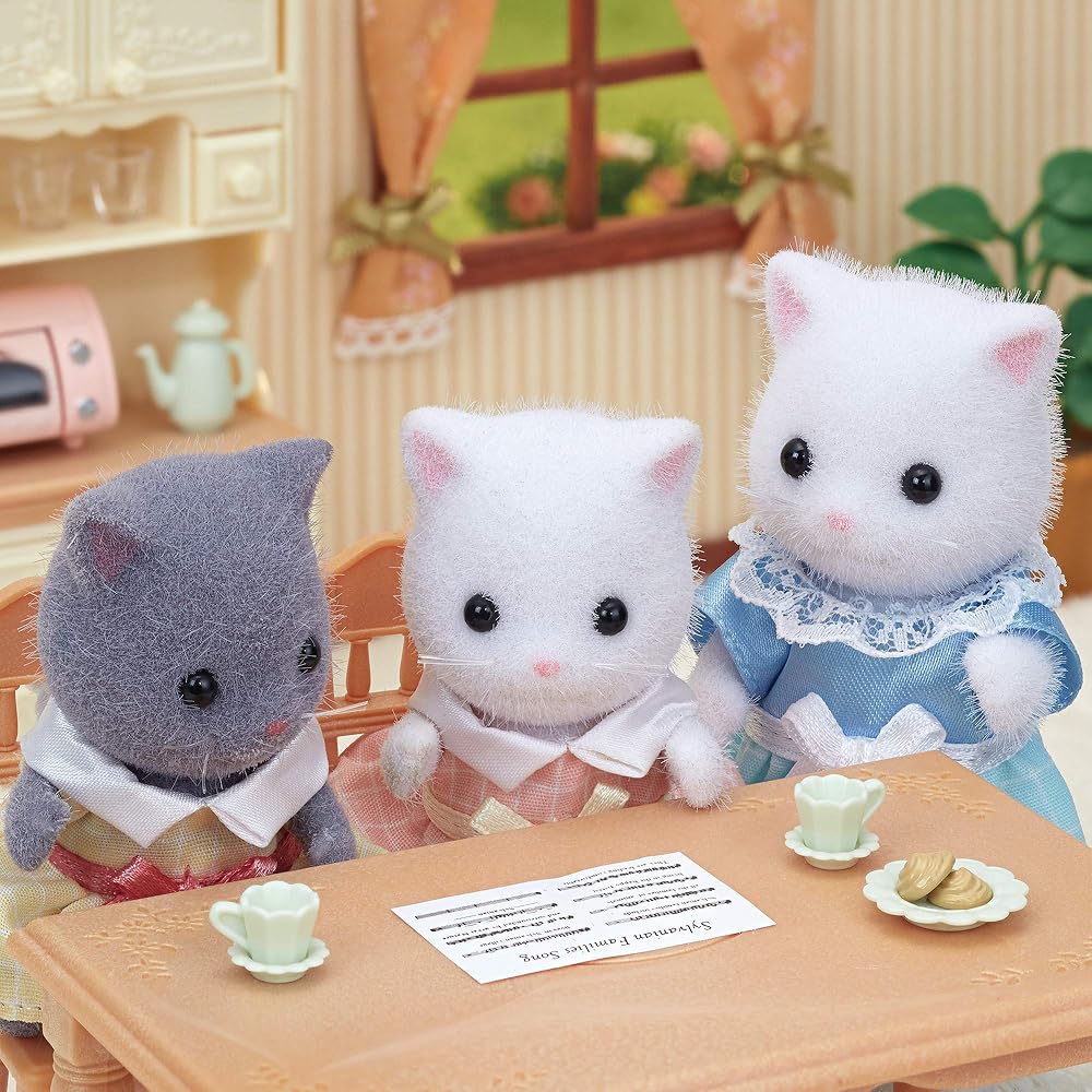 Sylvanian Families Persian Cat Girl Doll Gray 3 Years and Up Toy Dollhouse