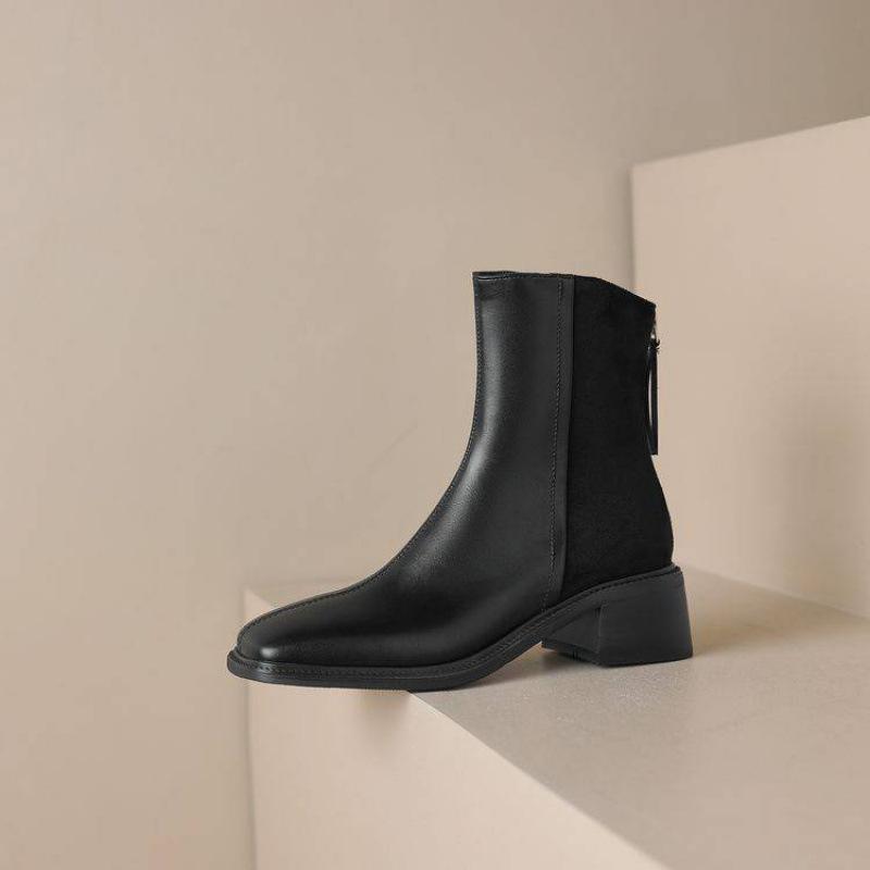 

Женские ботинки Мартин на осень и зиму, резиновая подошва, большой размер, кожаные ботинки на среднем каблуке, квадратный носок, удобные женские ботинки, корейская версия 39 чёрный