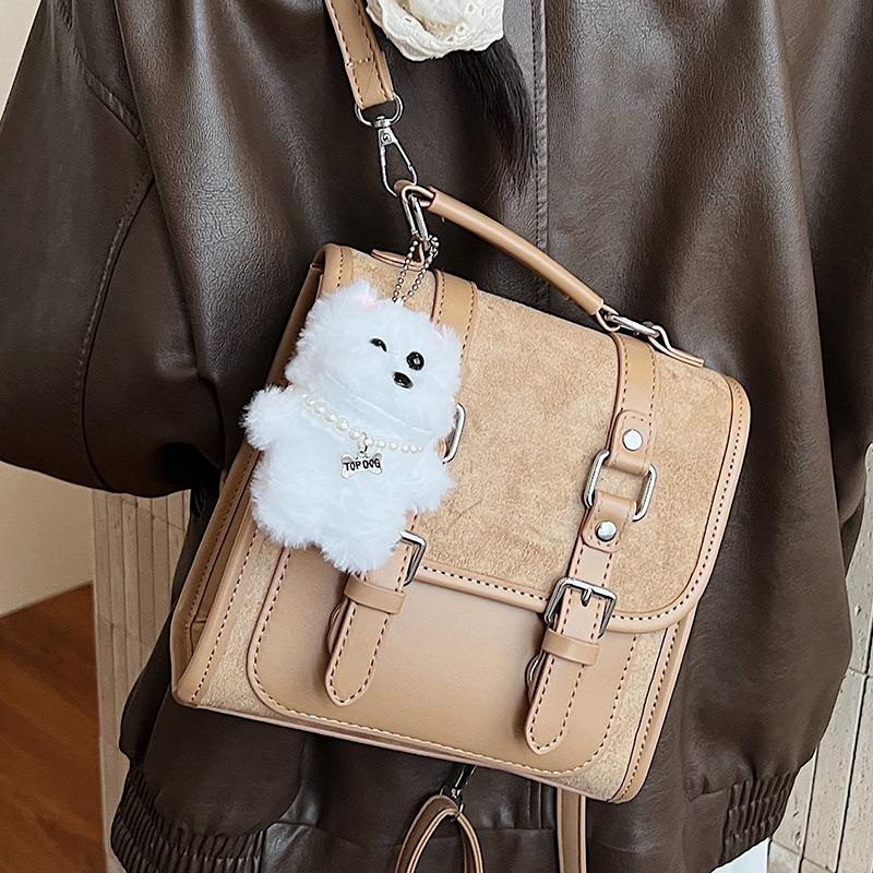 2025 autumn new textured high-value messenger bag women's niche fashion backpack daily commute light backpack