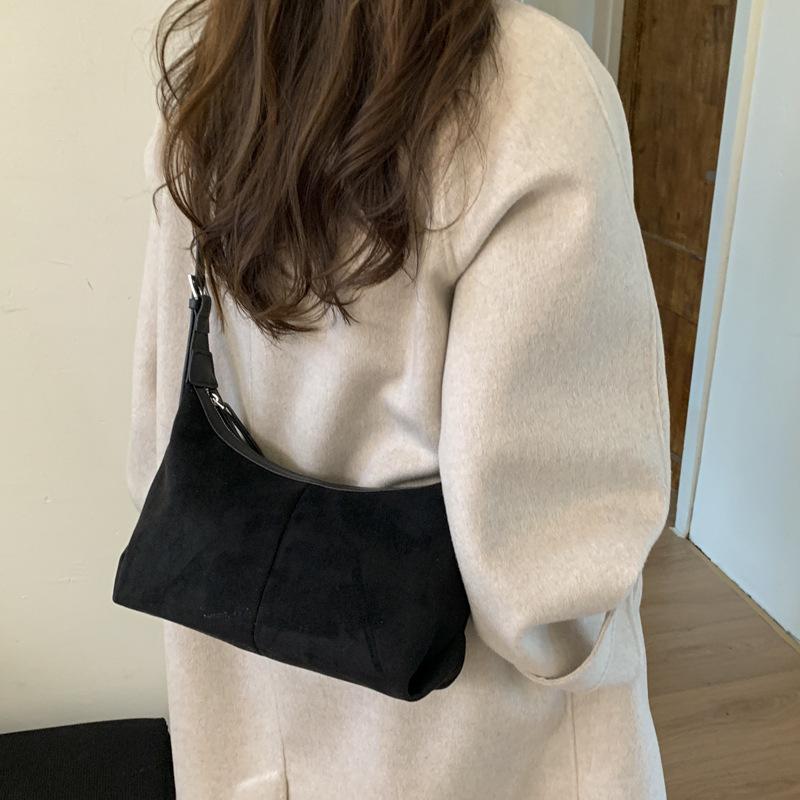 Foreign Style Fashion Suede Exquisite Versatile High Temperament Single Shoulder Portable Simple 2025 Autumn Women's Armpit Bag
