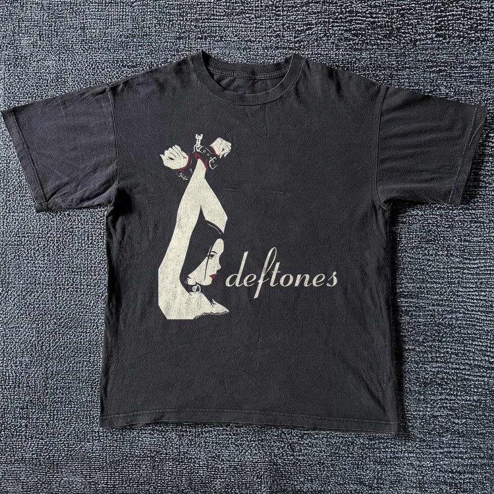 Deftones Band Black Cotton Tshirt Unisex T-Shirt S