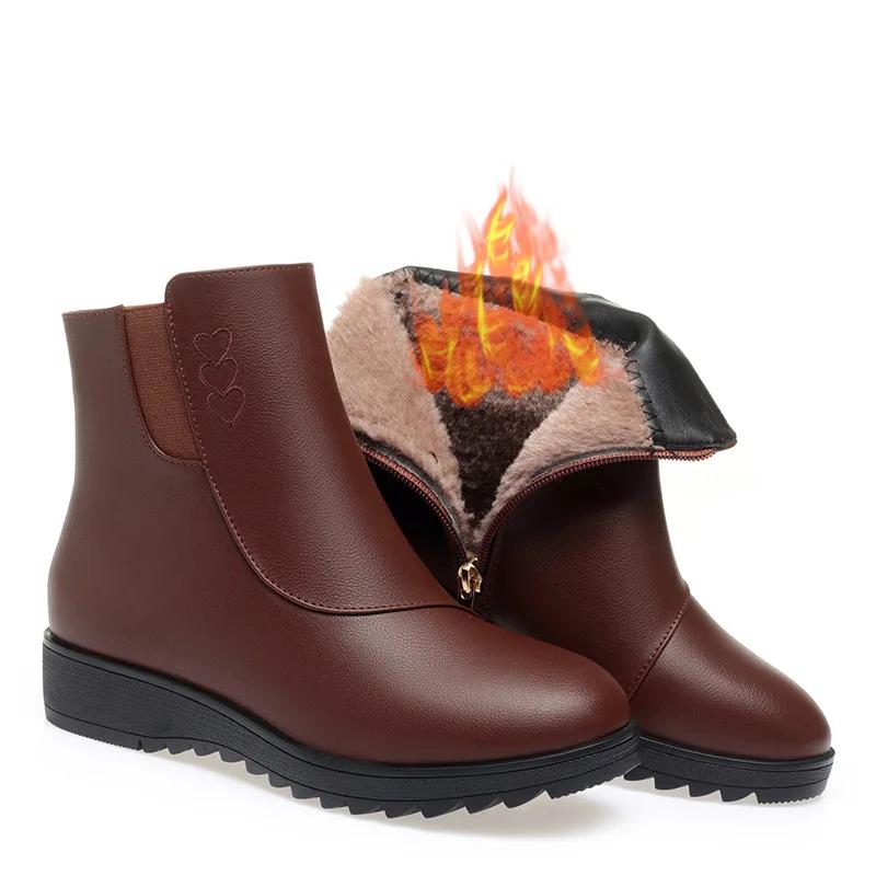 

3.5cm Comfortable Flat Platform Shoes Soft Leather Plush Fur Boots Winter 2025 Women s Short Ankle Boots Snow for Office Mom 35 коричневий