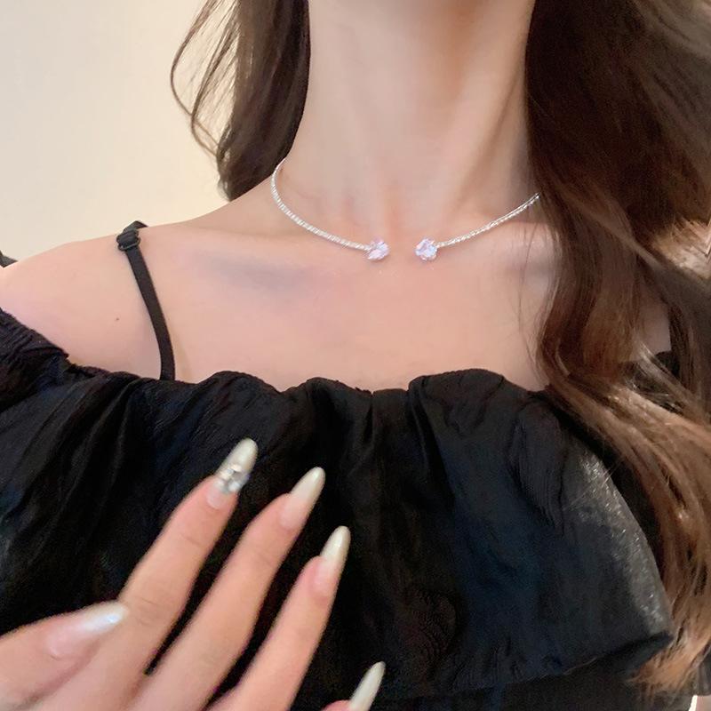 Super Flash Zircon Love Collarbone Chain Women's Light Luxury Design Sense Full Diamond Choker Open Collar Versatile Necklace