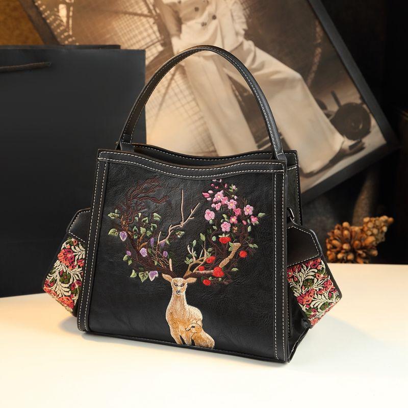 Exquisite Embroidered Leather Chinese Style Portable Shoulder Bag Gift Temperament Elegant Middle-Aged Mother Bag