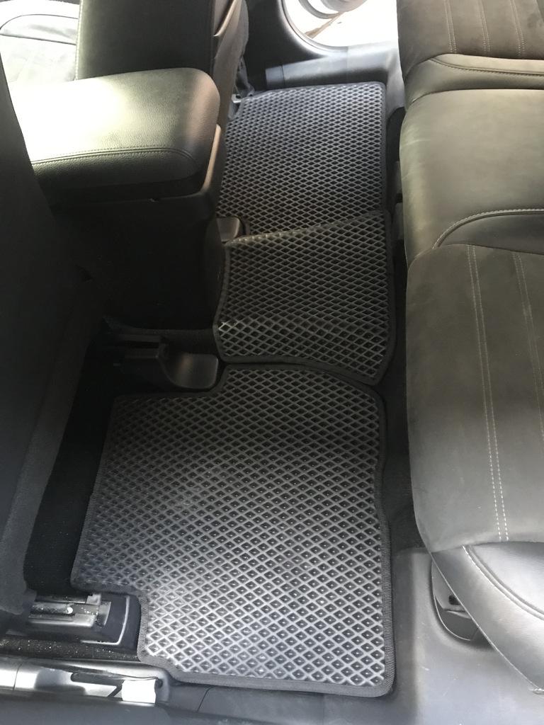 Коврики EVA P-HEV (черные) для Mitsubishi Outlander 2012-2021 гг