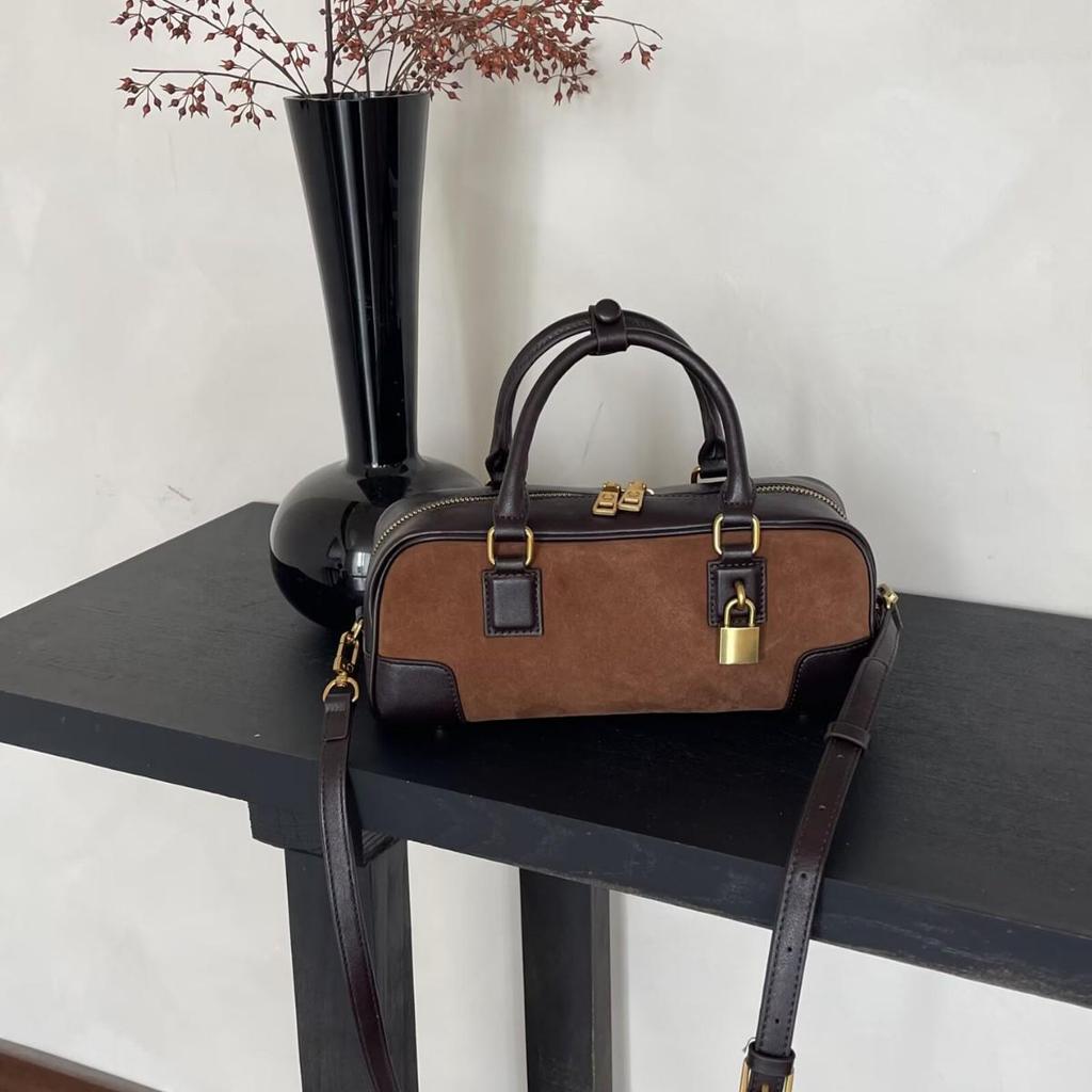 Women’s 2025 High-End Autumn/Winter Plaid Handbag: Stylish Shoulder & Crossbody Baguette Tote