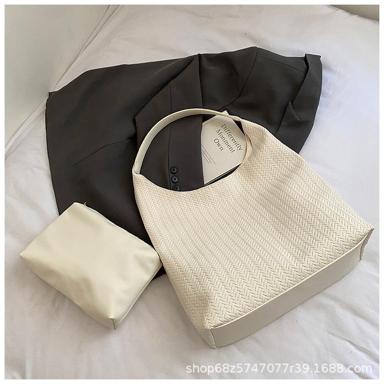 

Премиальный сенс комьютинга 2025 тоут новая сумка подмышечная повседневная универсальная ретро большая вместимость плечевая сумка-тоут женская белый