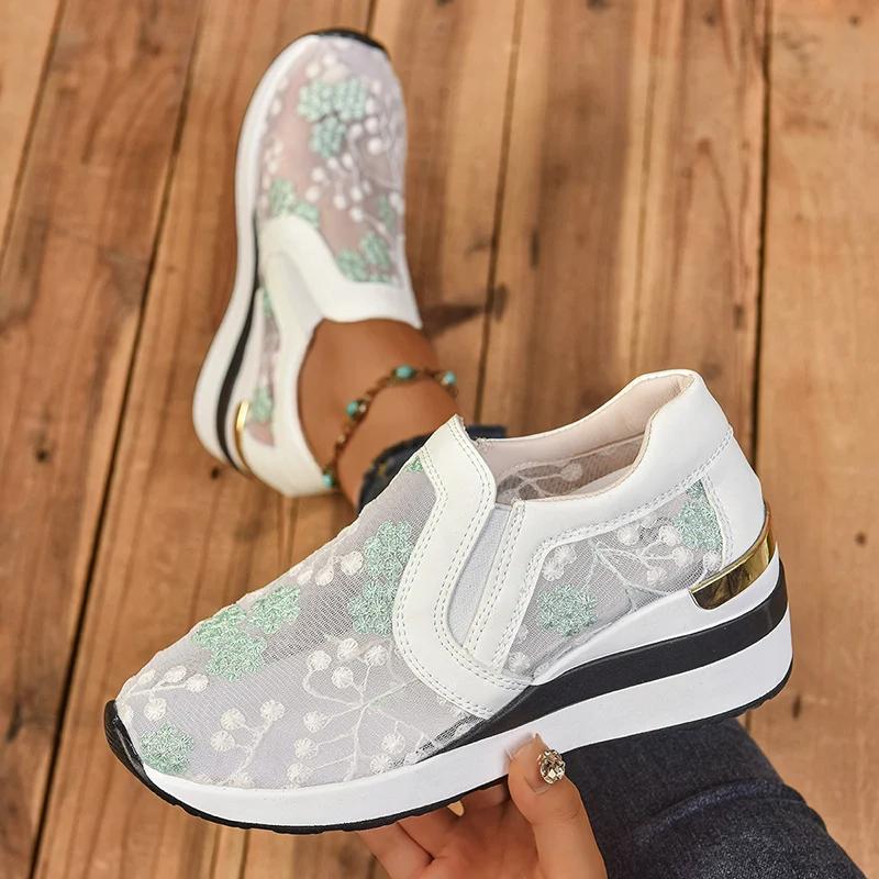 

Модные Элегантные Женские Вышитые Цветочные Туфли-Лоферы на Танкетке Женские 2025 Осенняя Мода Слипоны Скрытый Каблук Повседневная Обувь Женские Кроссовки 42 зелёный