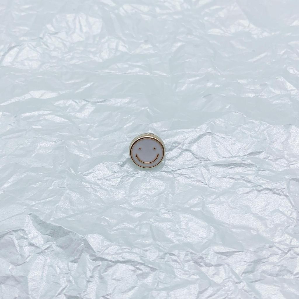 Modische Vorhangschnalle aus Legierung: Verzugsfreies, nahtloses, verstecktes Nageldesign