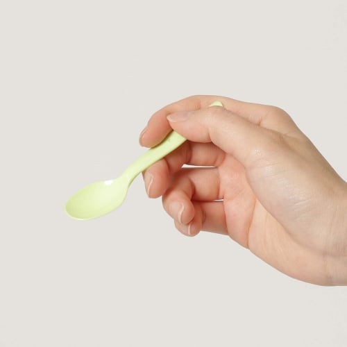 Strix Design Disposable Spoons, 160 count (16 count x 10 packs), 4 Colors, Mini Pastel Spoons, Perfect for Desserts, Parties, and Outdoors, MA-095