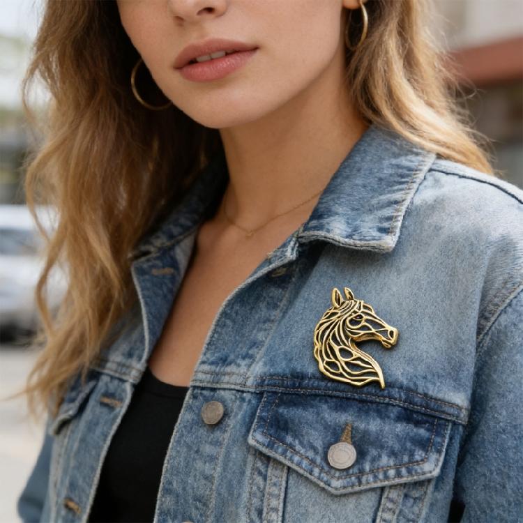 Dainty Hollowed Horse Brooch Pin Alloy Chest Jewelry Lightweight Corsage Pin for Women Men Color Selection