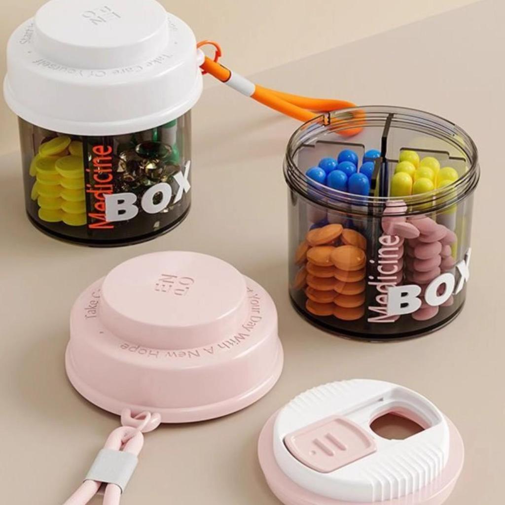 Runde Reise-Pillendose mit Deckel - Feuchtigkeitsgeschützt, unterteilt für drei Tagesdosen