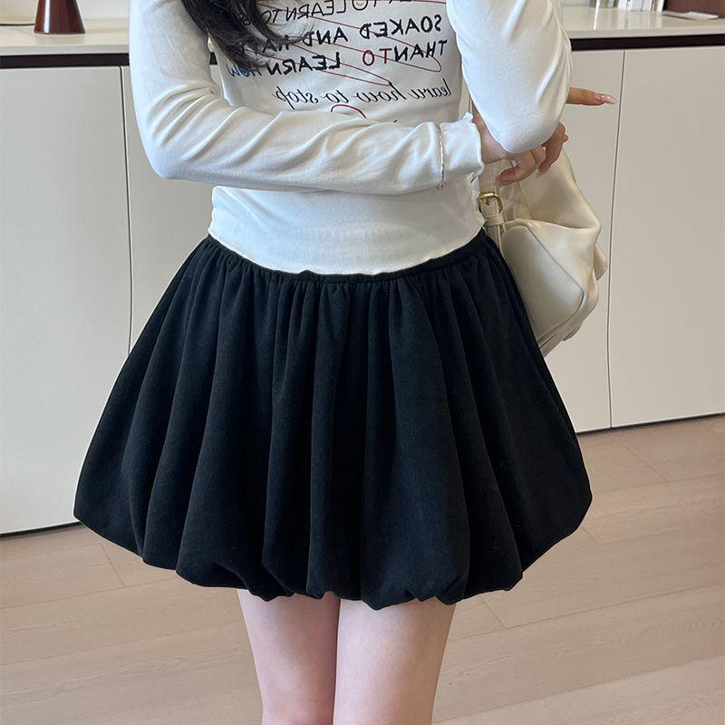 Coffee Glutinous Rice Color Pleated A-Line High-Waist Skirt - Women's Autumn/Winter Anti-Exposure Slimming Skirt.