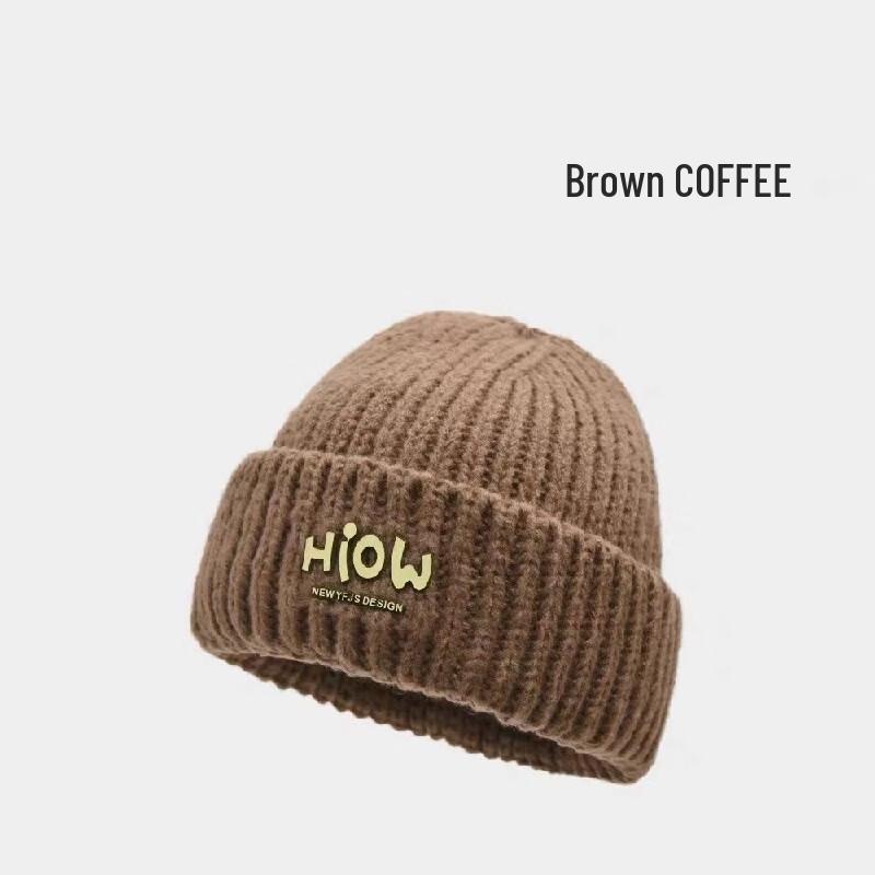 Женская зимняя вязаная шапка-бини