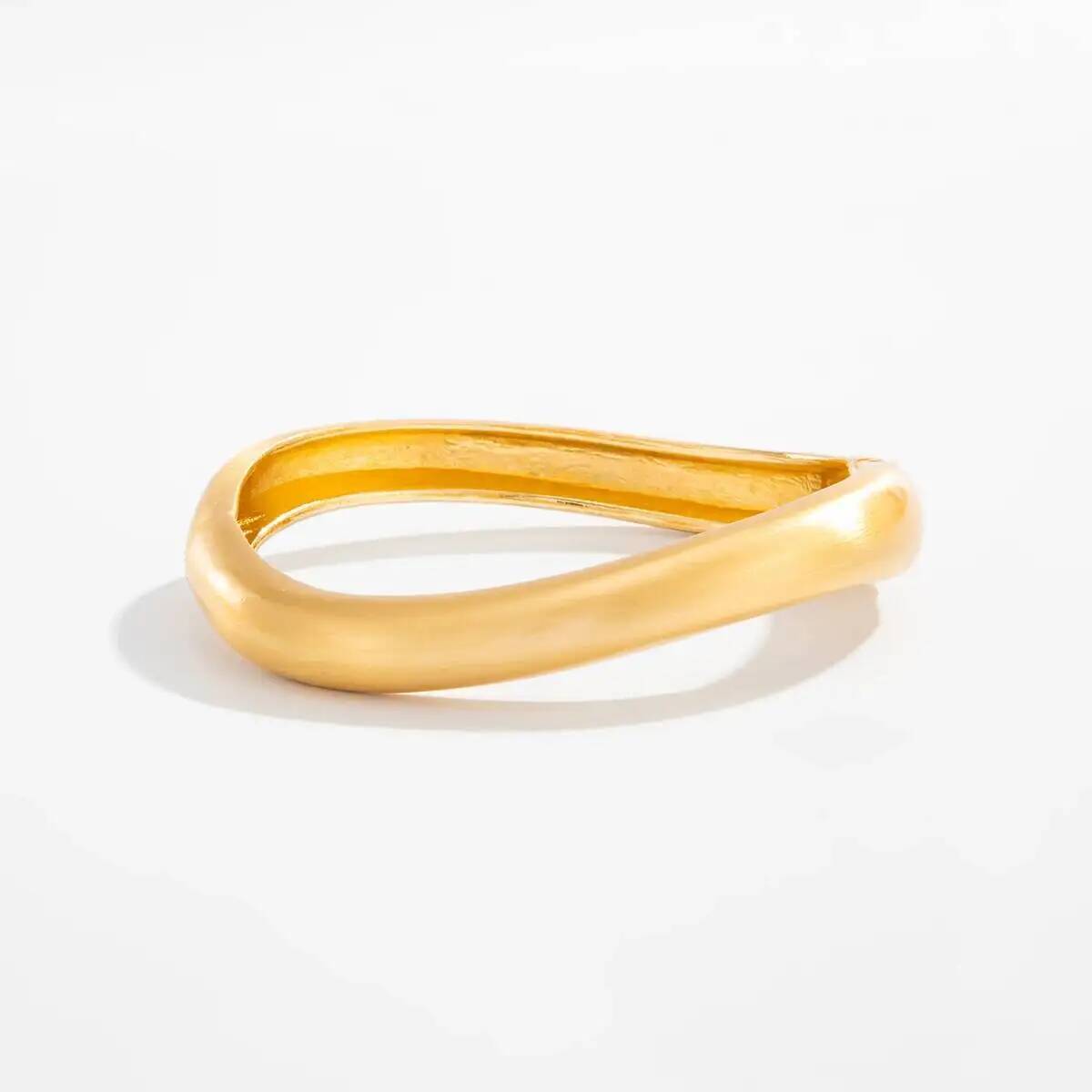 SHIXIN Fashion Irregular Stackable Cuff Bracelet for Women Minimalist Geometric Metal Open Spring Buckle Bangle Party Jewelry