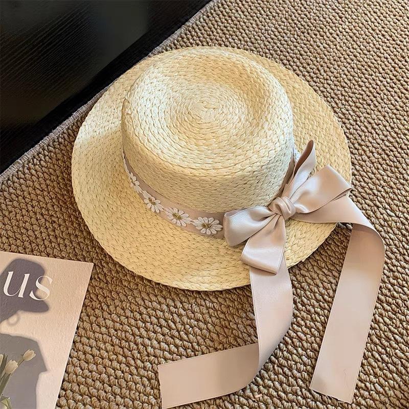 Summer French Flat Edge Beach Hat Seaside Vacation Sun Protection Versatile Top Hat Premium Sunshade Straw Hat Women